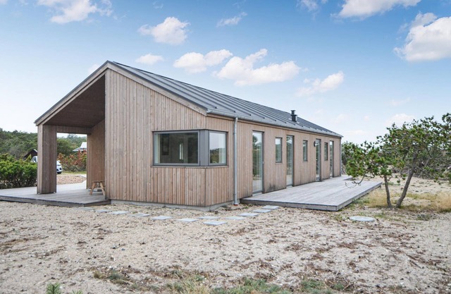 Amazing home in Anholt with WiFi