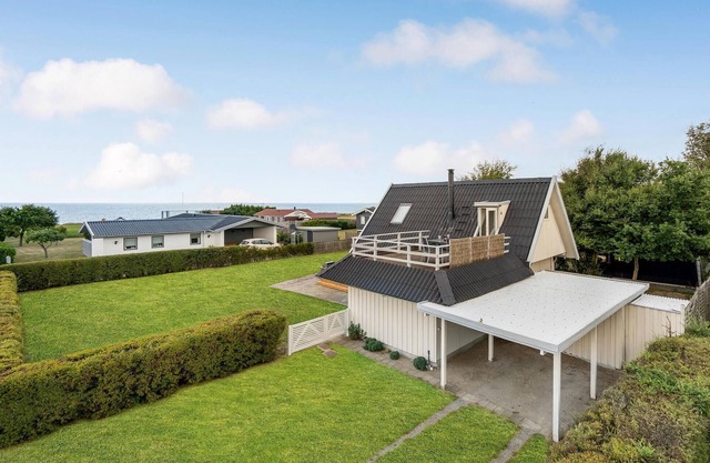 Amazing home in Bogense with sauna