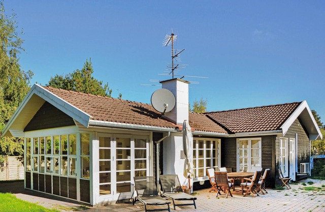 Amazing home in Hornbæk with WiFi