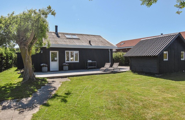 Amazing home in Kerteminde with WiFi