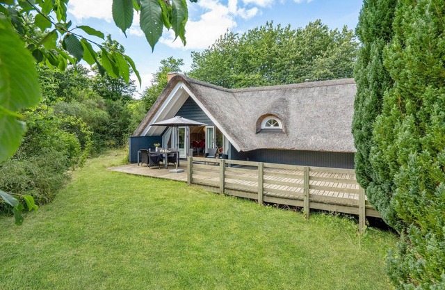 Amazing home in Knebel with WiFi