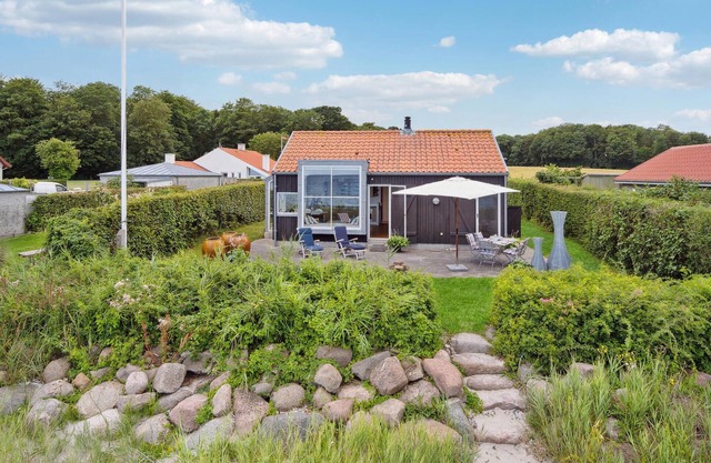 Amazing home in Nyborg with kitchen