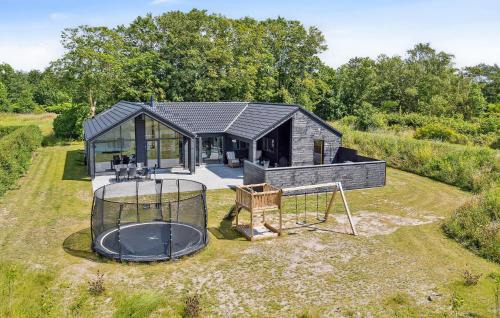 Amazing Home In Rødby With Wifi