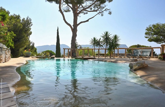 amazing house with a panoramic view in front of the sea and the cap canaille