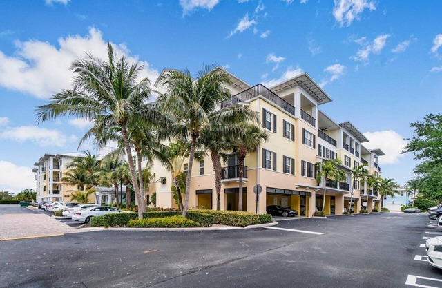 Amazing Location! in Delray