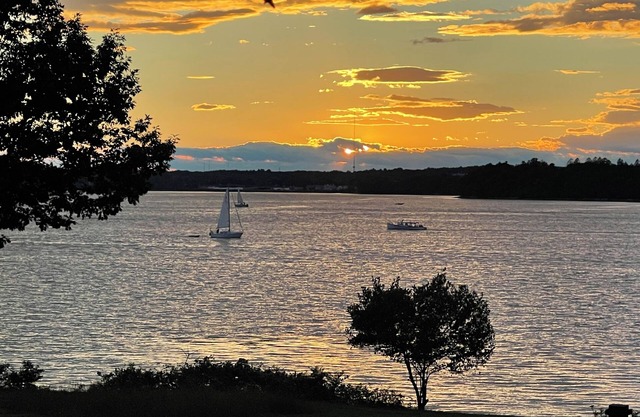 Amazing Ocean View Summer Cottage Rental w/Boat Mooring on Great Diamond Island