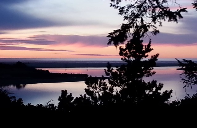 Amazing Ocean Views/no cleaning fees!