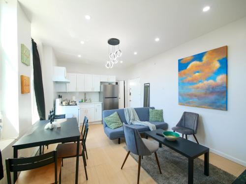 Amazing one-bedroom apt with view near NYC
