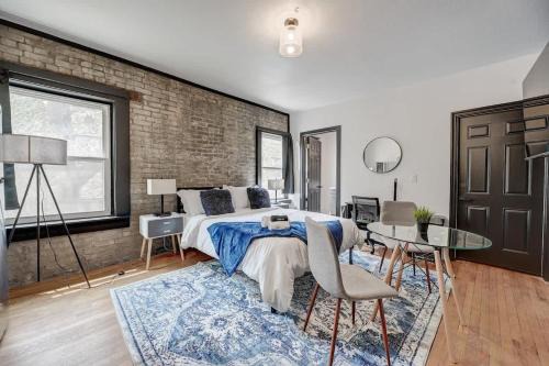 Amazing Studio McKinley Beach - Brady St Lowr East