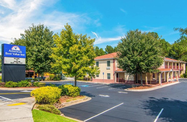 Americas Best Value Inn - Mableton