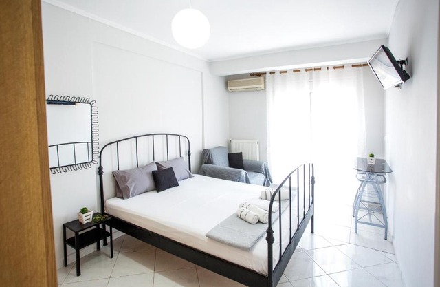 Ammos Studios & Apartments