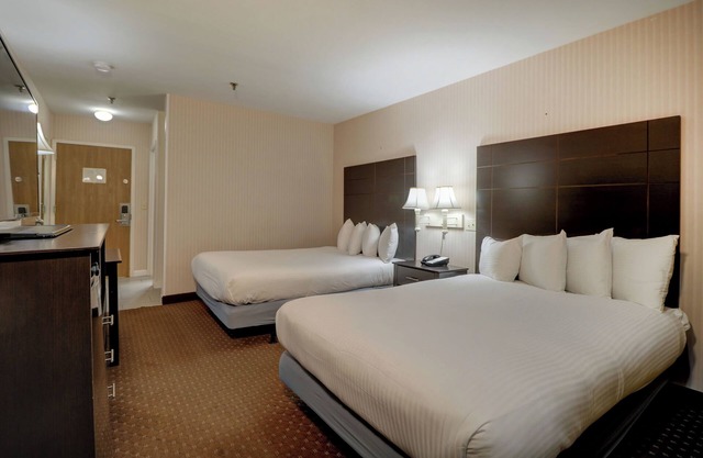 Anchorage Inns And Suites
