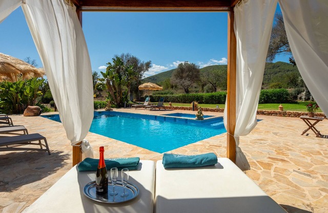 ANDREUET Villa. Ibiza. Comfortable, quiet, spacious, family friendly, ideal