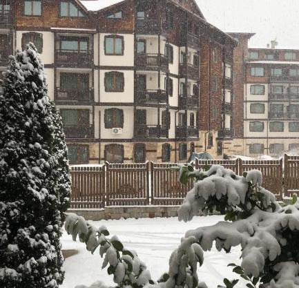 Annett apartments at Emerald hotel