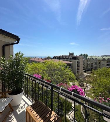 Apartment with the sea view