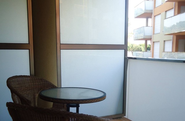 Apartment 32-1ºH, on the beach with terrace and wifi