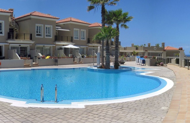 Apart. DE LUXE, 300 m from the BEACH, sea view