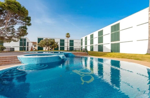 Apartamento 2 habitaciones Puerto Cala´n Bosch