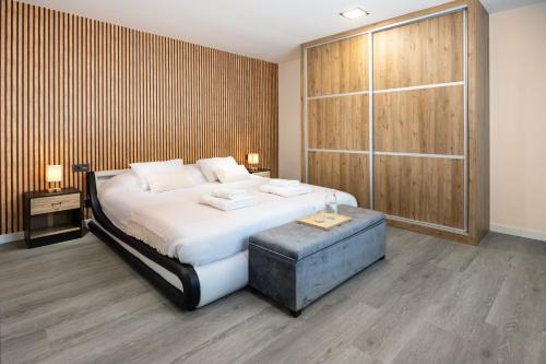 Apartamento Italia 1, Newly Renovated, AC & WiFi