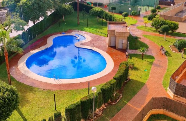 Apartamento TomCar Piscina, Pádel, wifi y zonas comunes