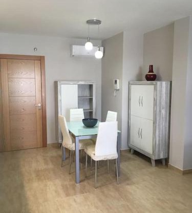 Apartamento nuevo en pleno centro.