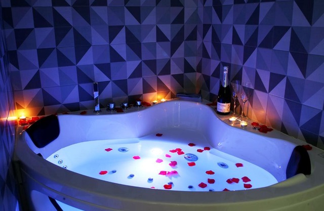 Apartamentos Las trece llaves Jacuzzi bajo reserva