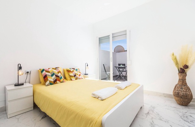 Apartment "Sotogrande" with Private Terrace & Wi-Fi