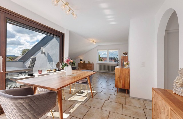 Apartment 'Casa Di Napolitano 4' with Lake View, Balcony and Wi-Fi