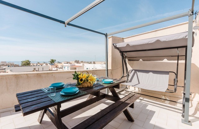 Apartment '1 Camera Da Letto' with Private Terrace, Wi-Fi and Air Conditioning