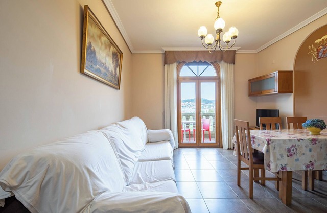 'Apartment 21 Penthouse' with Sea Views, Shared Pool and Wi-Fi