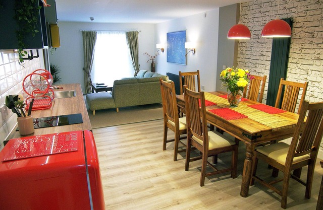 Apartment 3 The Family Sleeps 6