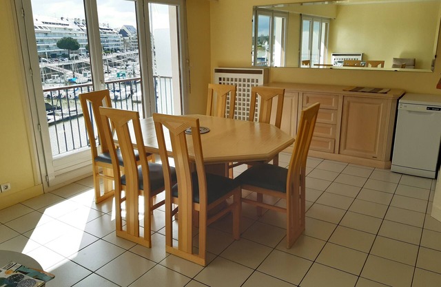 Apartment 4 pers. 60m2 on the port of Le Pouliguen, town center