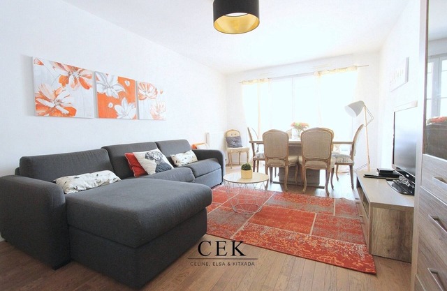 Apartment 8pax neighborhood RER Val d'Europe, 5 minutes from Disneyland (ARIANE2