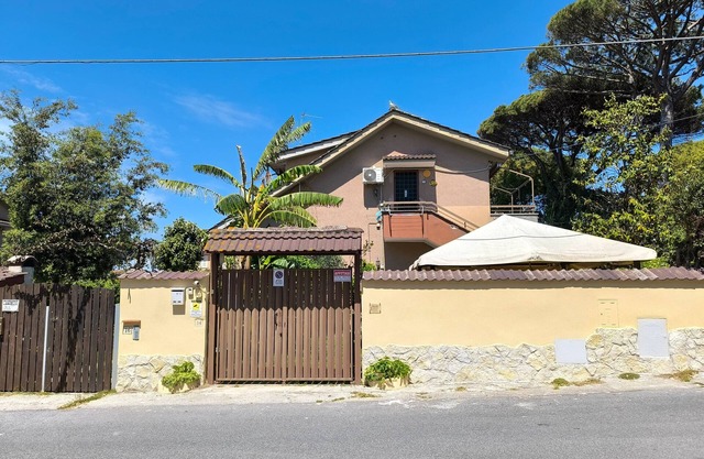 Apartment Anzio - Roman Tavern Studio with Wi-Fi and Air Conditioning