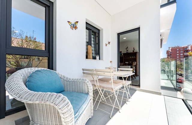 Apartment 'Apartamento Novasol' with Private Terrace, Wi-Fi and Air Conditioning