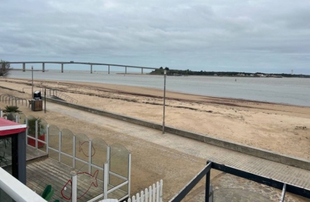 Apartment 'Appartement Face Mer 90m2' with Sea View, Private Terrace and Wi-Fi