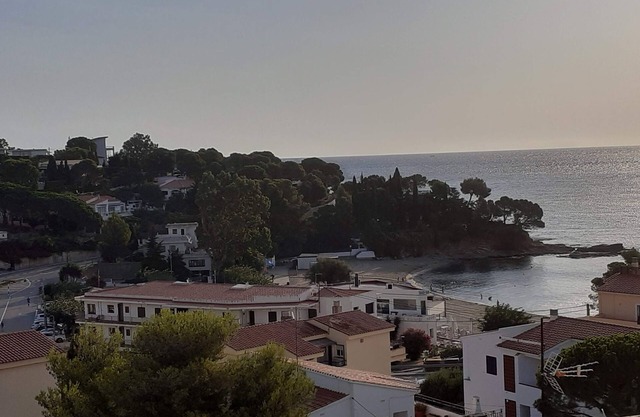 Apartment Balcony sea view 5 minutes walk from the sea