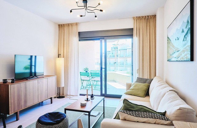 Apartment 'Bc01 El Sueño Marinsa Beach 2' with Sea View, Wi-Fi and Air Conditioning