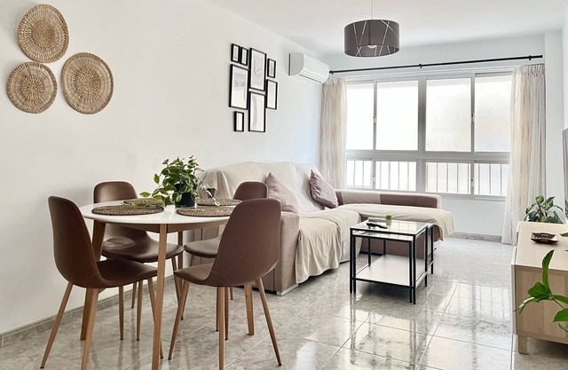 Apartment-Budget-Ensuite with Shower-No view