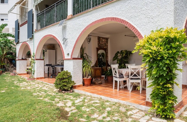 Apartment 'Casa Serramar - La Cala Del Moral' with Private Terrace, Wi-Fi and Air Conditioning