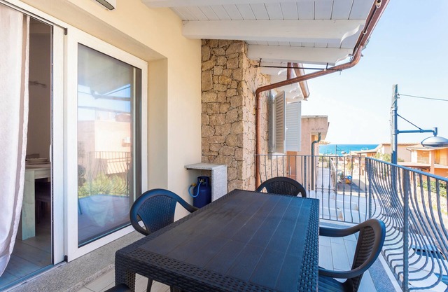 Apartment 'Casa Macis Vista Mare' with Sea View, Private Terrace and Air Conditioning