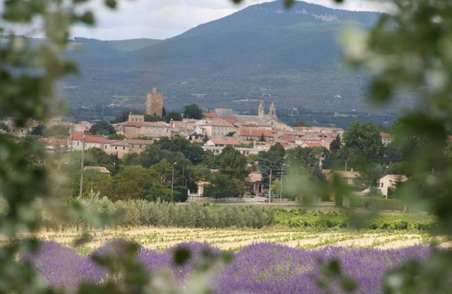 Apartment classified 2 ☆, 2 people, full Provence, 15 minutes from Nyons