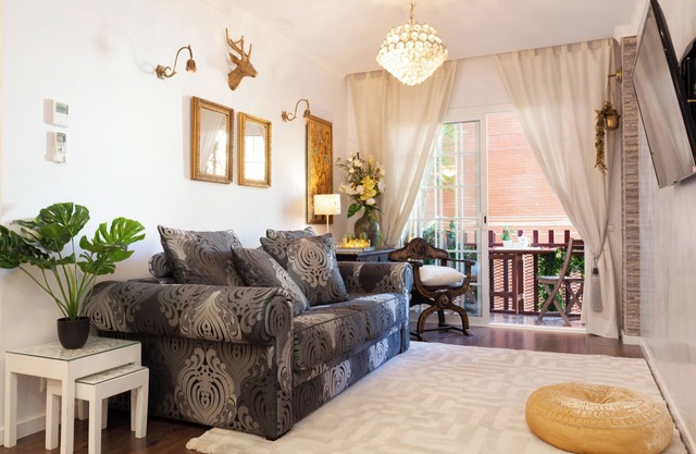 Apartment 'Comfort Home Playa Poblenou' with Balcony, Wi-Fi and Air Conditioning