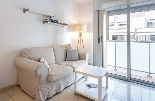 'Apartment Sant Antoni' close to the Beach with Wi-Fi