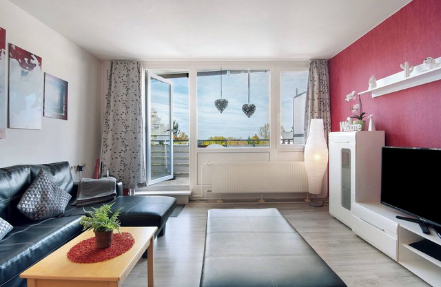 Apartment 'Ferienwohnung Manuela' with Mountain View, Shared Pool and Wi-Fi