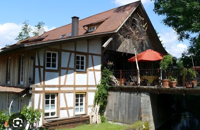 Apartment 'Ferienwohnung Bretterschlupf' with Shared Garden, Balcony and Wi-Fi