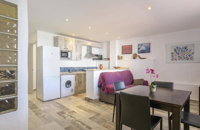 Apartment for 4 people 50 m from the beach with WIFI