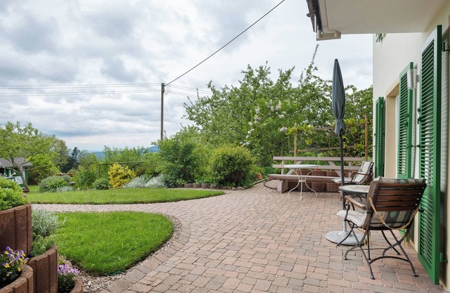 Apartment 'Gartenblick' with Mountain View, Private Terrace and Wi-Fi