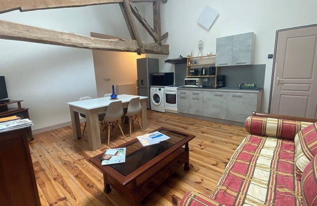 Apartment Gîte le Hibou located in the heart of Périgord Pourpre near Bergerac.