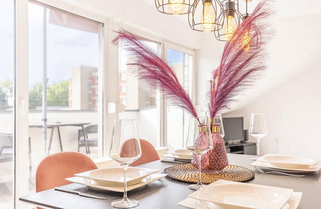 Apartment Gladbeck Large 2-room apartment with balcony near MoviePark & Arena AufSchalke